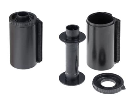 Plastic Film Cartridges for 35mm – Kaiser reusable bulk film canisters for self-loading film, Code 4127