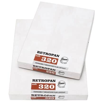 FOMA Retropan 320 4x5 B&W Film 25 Sheets – professional black and white sheet film
